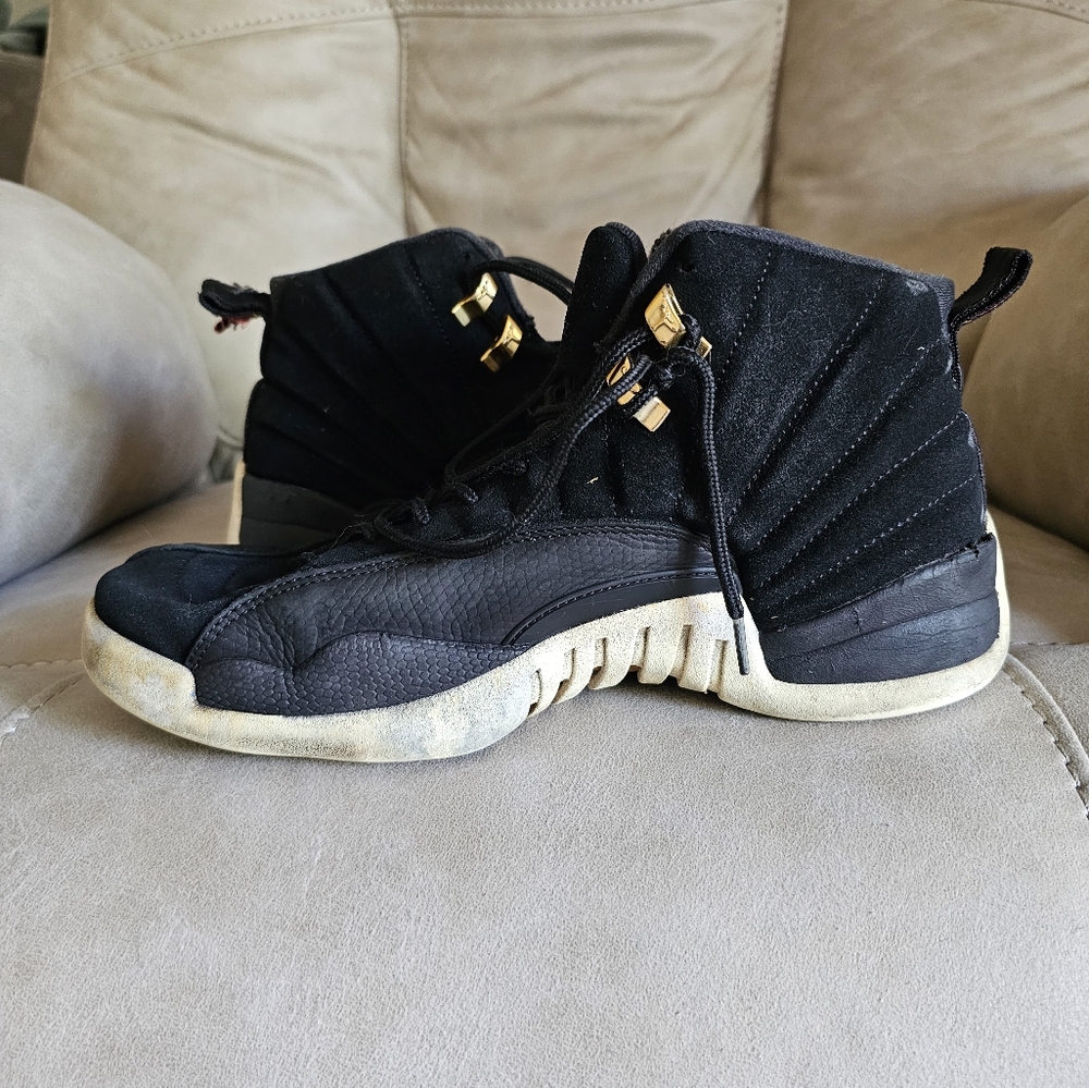 Nike Air Jordan 12 Reverse Taxi  Basketball‎ black sneakers Sz 9.5 - Picture 9 of 11
